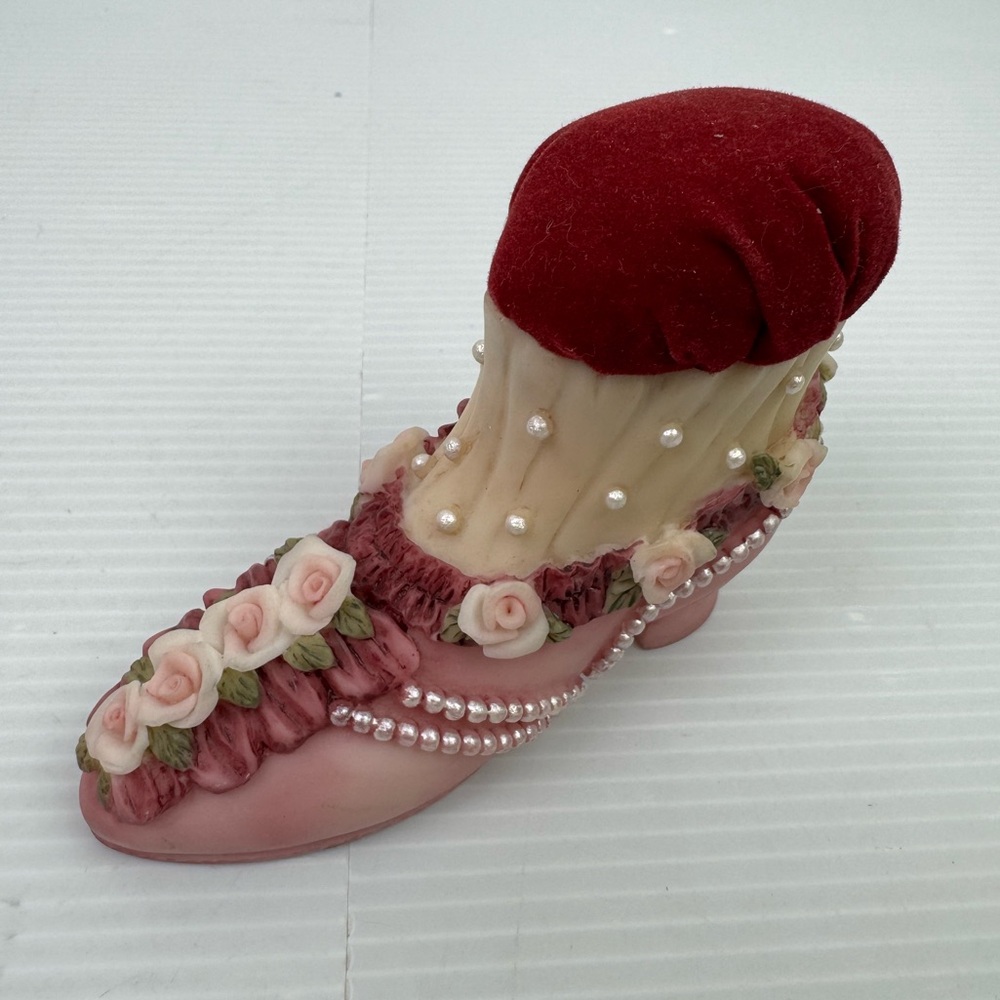 Vintage Handpainted Dezine Porcelain Shoe Pincushion Pink Floral Roses  3”x 4”